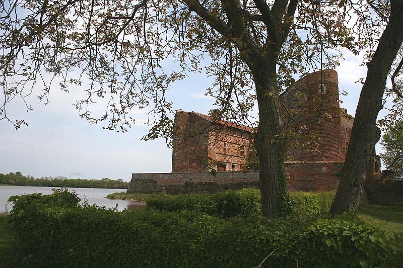 04_IMG_7185.JPG - Het kasteel bij Bouligneux